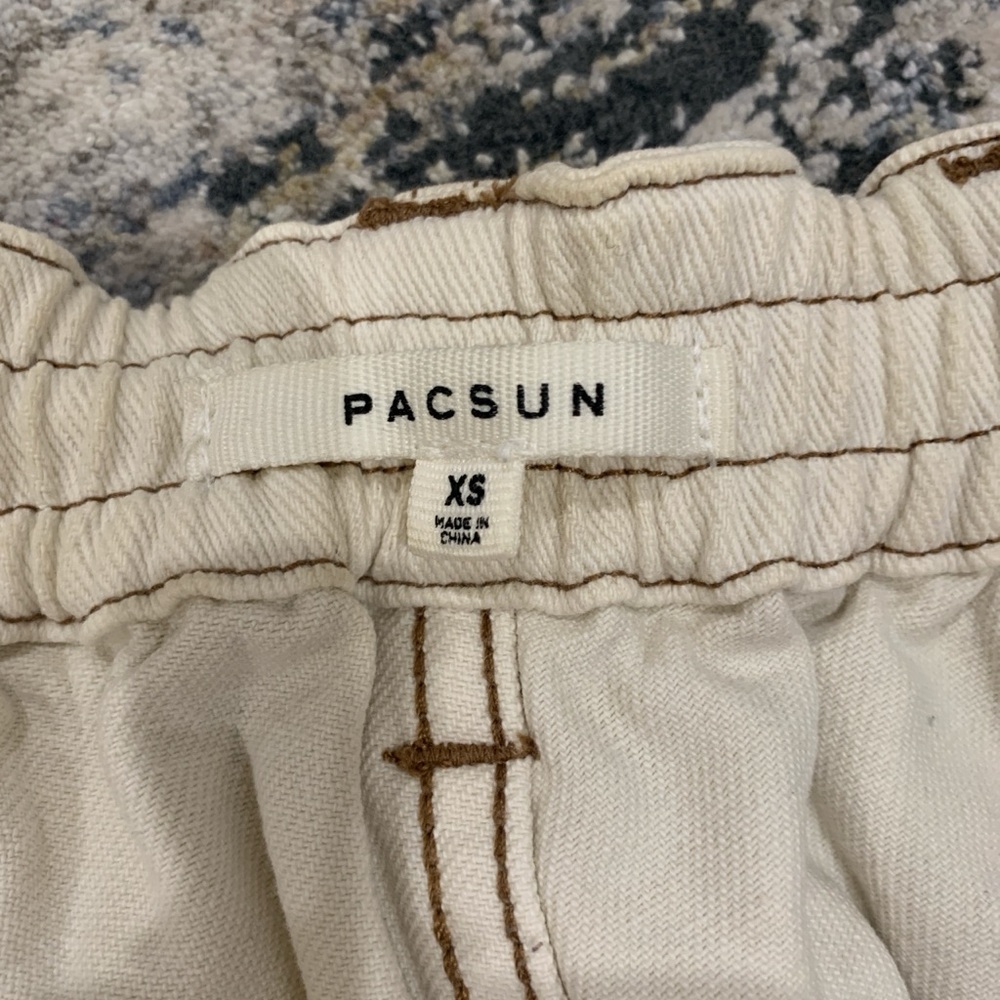 PacSun Beige Cargo Pants - Picture 4 of 4